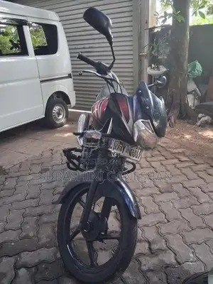 Bajaj Discover 2014