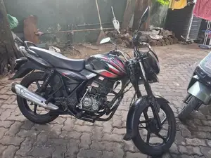 Bajaj Discover 2014
