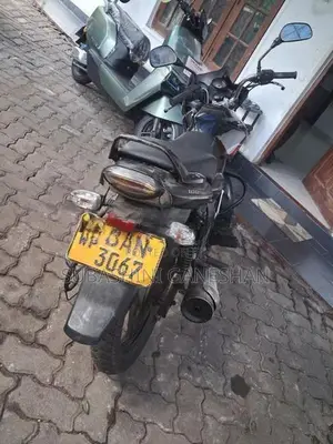 Bajaj Discover 2014