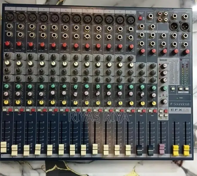 Sound Craft EFX 12