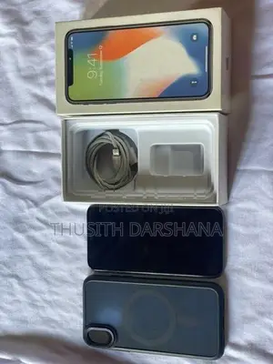 Apple iPhone X 256GB (Used)