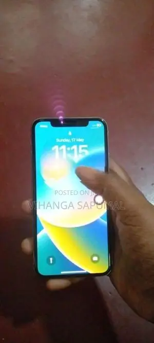 Apple iPhone X (Used)