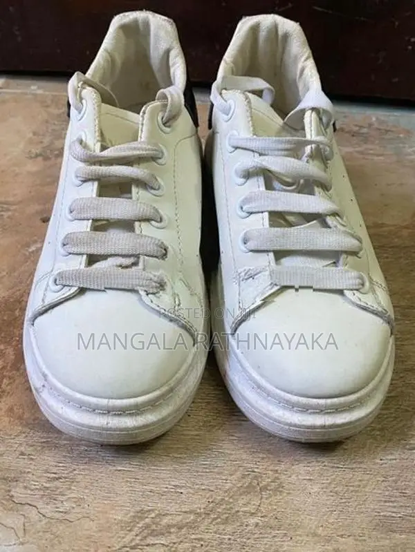 Sneaker Shoes