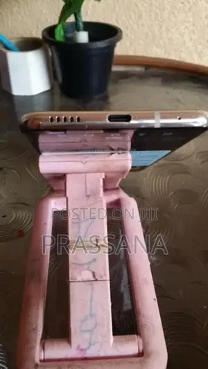 LG V30+ (Used)
