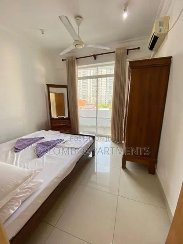 Colombo 05 Fully Furnished Apartment Short-Term Rental