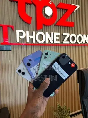 Apple iPhone 12 128GB (Used)