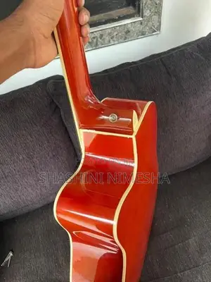 CS Guitar
