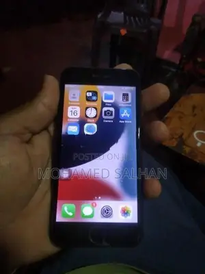 Apple iPhone 7 (Used)
