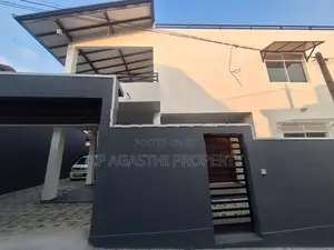 Thalawathugoda Luxury House for Sale