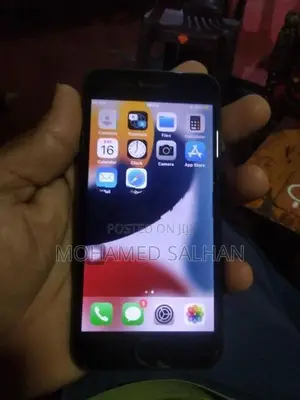 Apple iPhone 7 (Used)