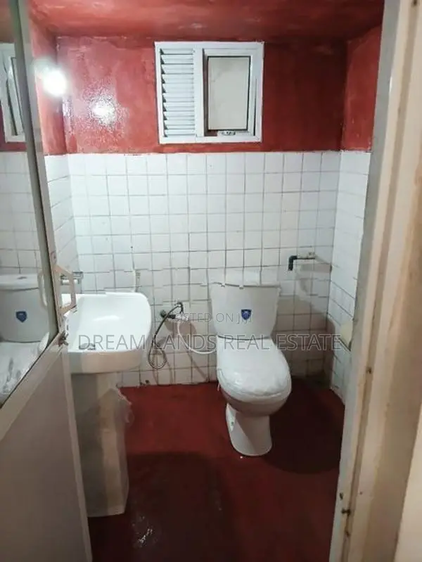 Annex for rent Borella