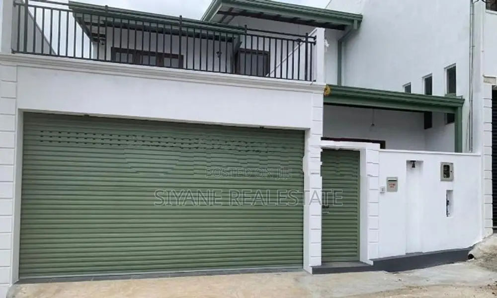Brand New House for Sale in Athurugiriya