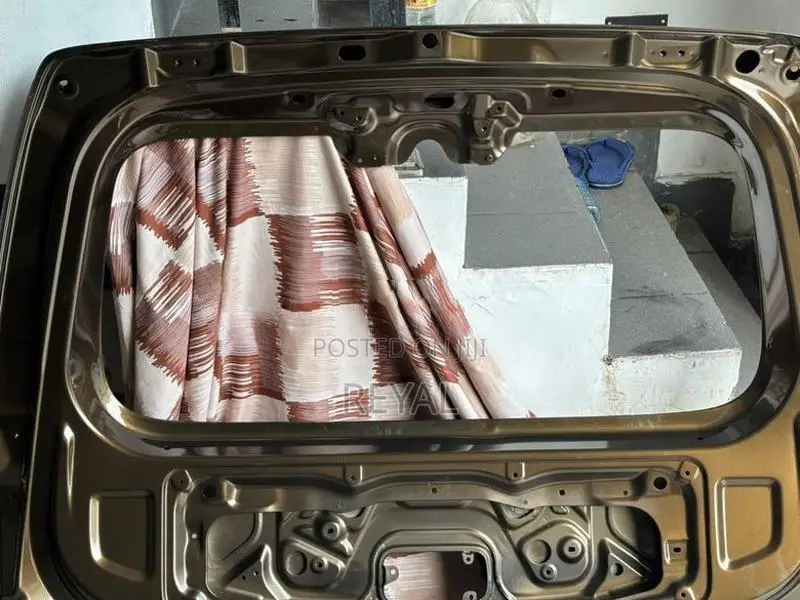 Suzuki Wagon R Stingray Dicky Door