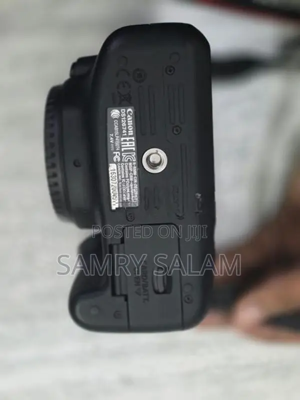 Canon 2000d