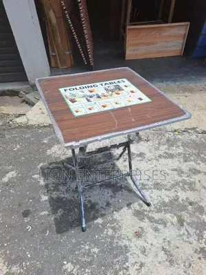Folding Tables 2×2