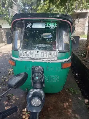 Bajaj RE 4 Stroke Three Wheel 2006