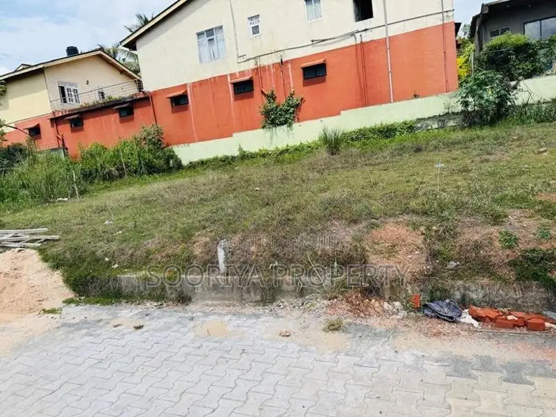 Commercial Land for Sale in Piliyandala