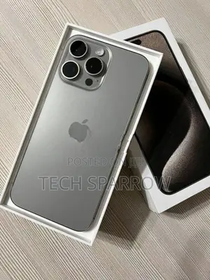 Apple iPhone 15 Pro Max 256GB (Used)