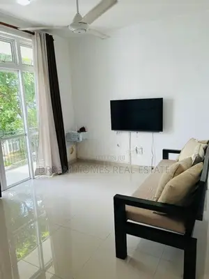 Modern Home in Gated Community – Lake Breeze, Dampe (Piliyandala)