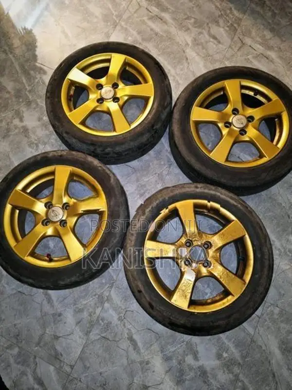 Alloywheels With Tyres 175/60 R15 (JPN)