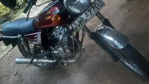 Bajaj Boxer 2005