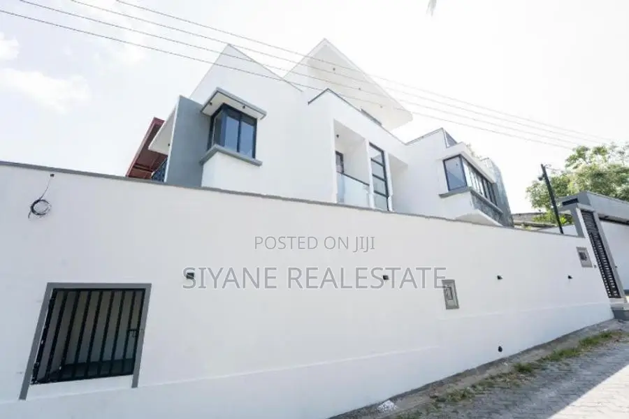 Modern Luxury House for Sale Malabe
