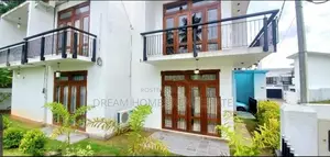 Beautiful Two Storey House for Sale in Mattegoda