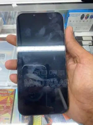 Apple iPhone 13 Pro Max iphine (Used)