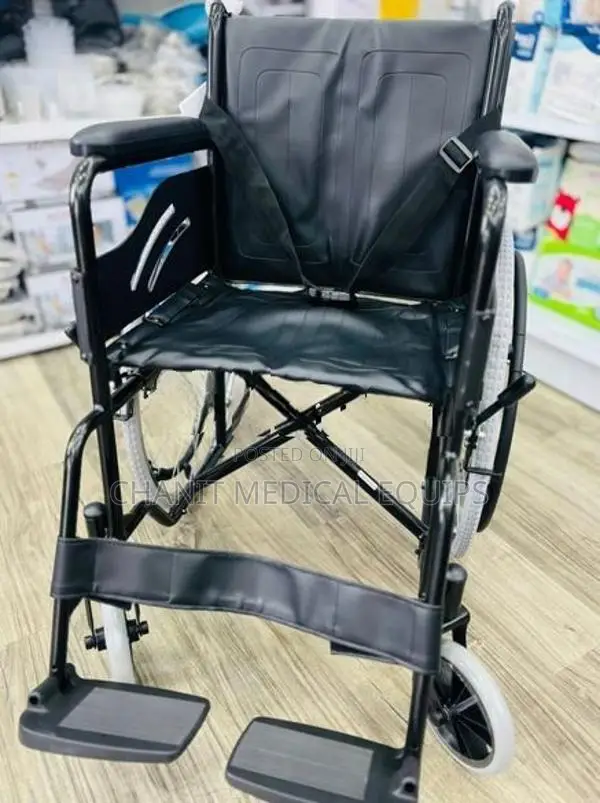 Wheelchair Powder Corted Black Edition with Safety Belt