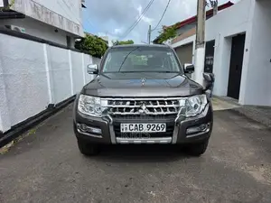 Mitsubishi Montero Diesel 2014