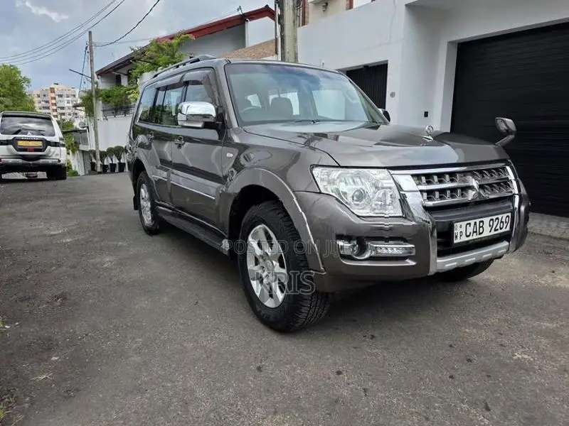 Mitsubishi Montero Diesel 2014