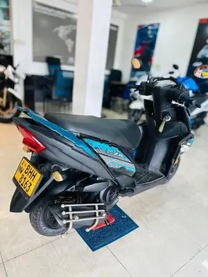 Yamaha Ray ZR 2018