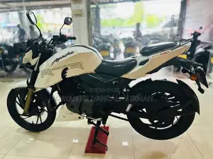 TVS Apache RTR 200 2017