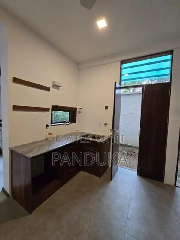 New Modern House for sale in Kadawatha