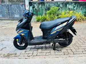 Yamaha Ray ZR 2020