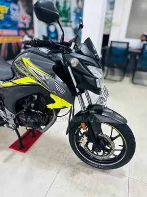 Honda Hornet 2018