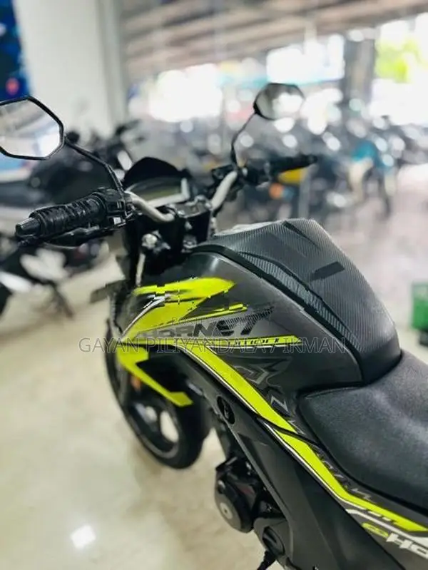 Honda Hornet 2018