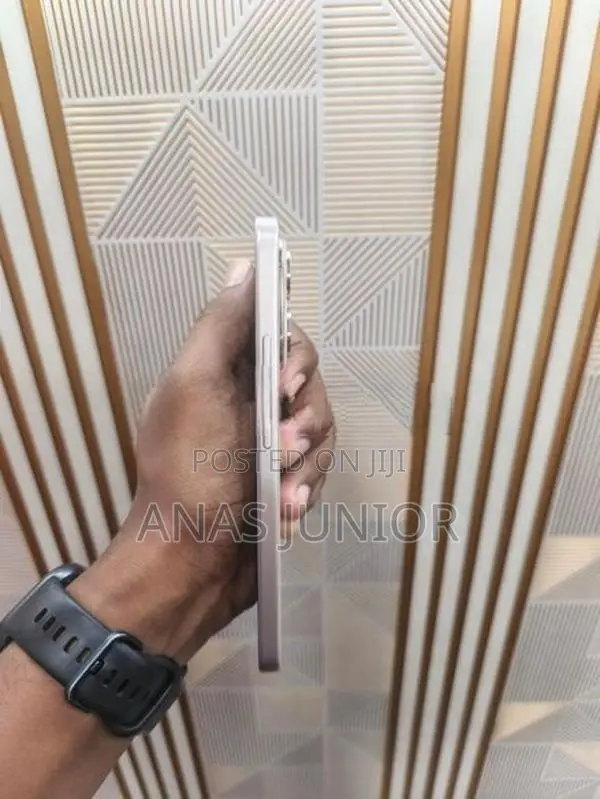 Honor 400 (Used)