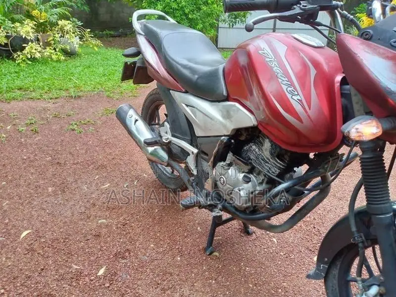 Bajaj Discover 125 2013