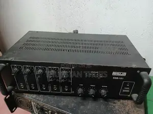 Ahuja Mixer with Amp