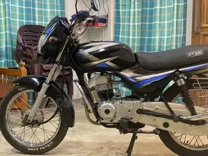 Bajaj CT100 2016