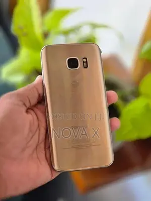 Samsung Galaxy S7 (Used)