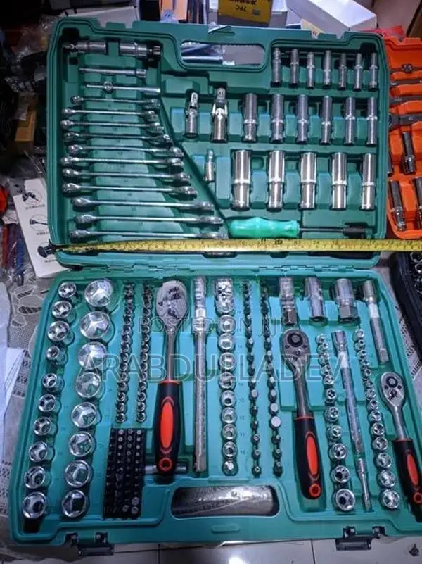 216 Piece 1/4 + 3/8 1/2 DX Socket and Bit Set