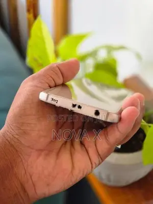 Samsung Galaxy S7 (Used)