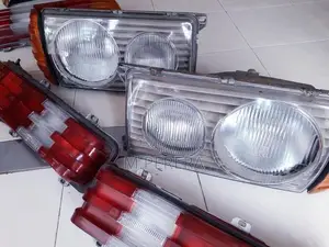 Mercedes Benz W123 Head Light