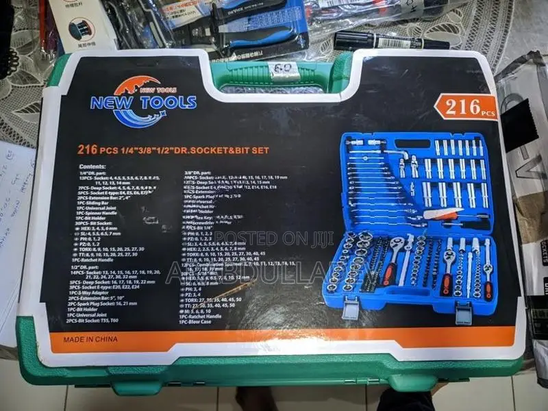 216 Piece 1/4 + 3/8 1/2 DX Socket and Bit Set