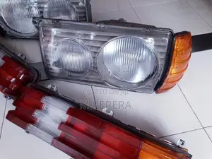 Mercedes Benz W123 Head Light