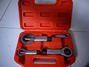 4 Piece Heavy Duty Nut Splitter Set