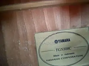 Yamaha FGX800C Guitar