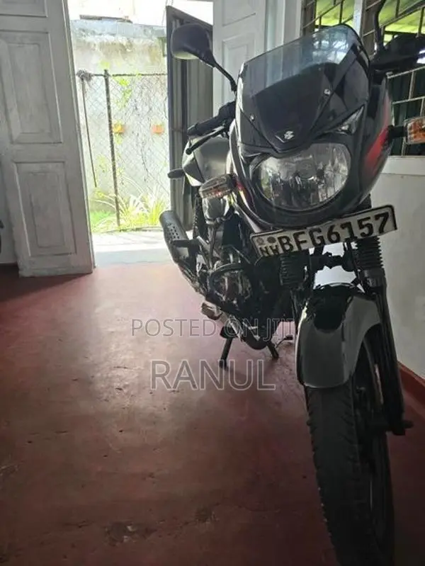 Bajaj Pulsar 150 2017